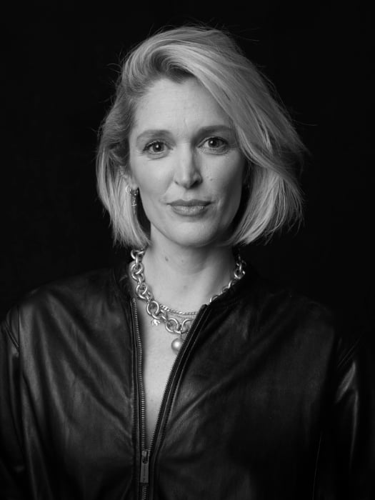 Peggy Frey Fashion Journalist image L'Or�al Pro